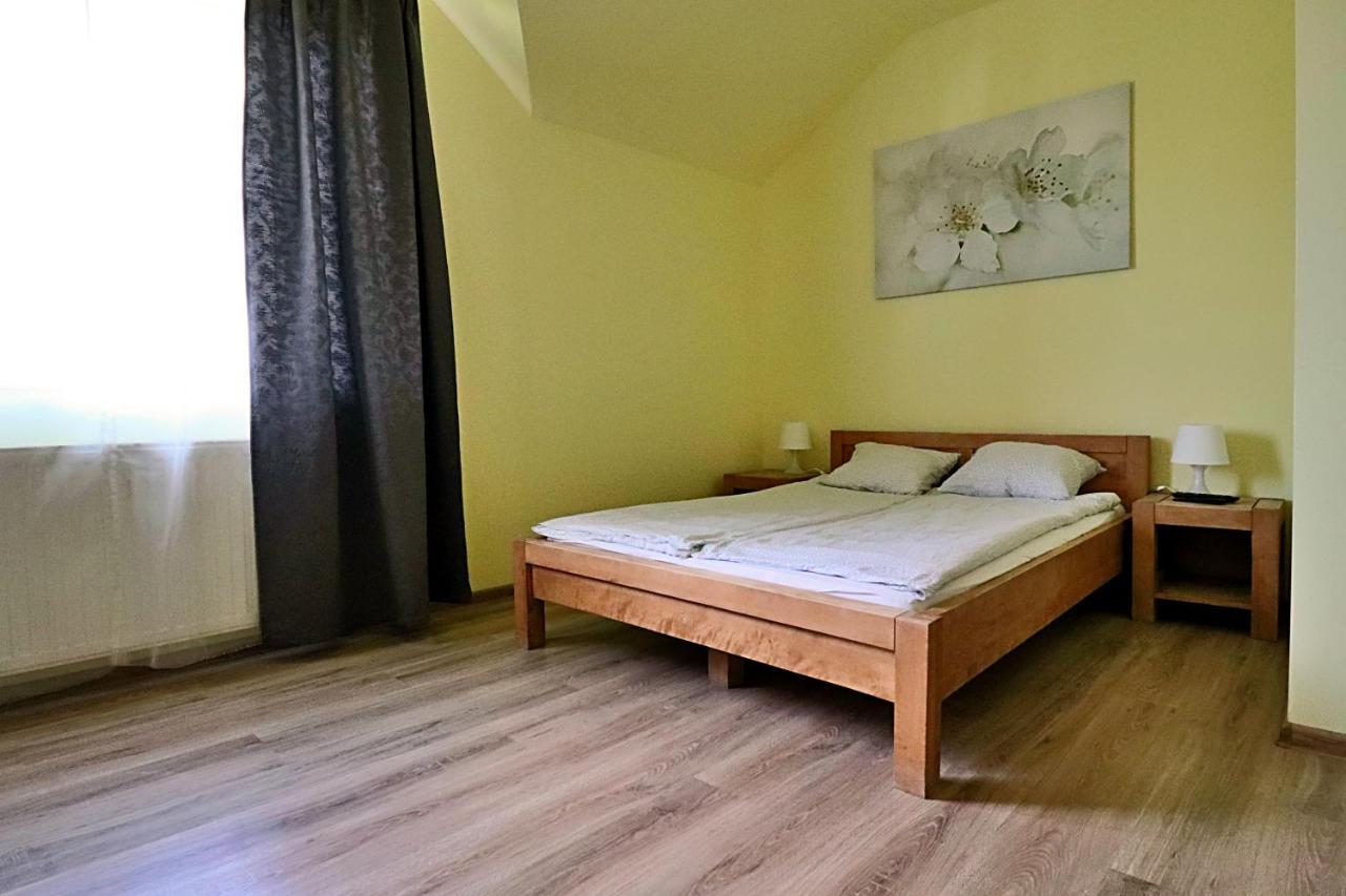 Bedrooms 3 Maja 15A Łódź Extérieur photo